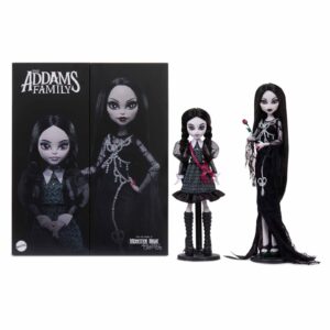 Skullector Addams Family