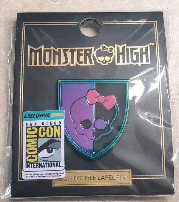 Skullette Crest SDCC 2024 LE 400 - Image 5